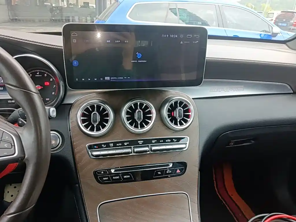 Mercedes-Benz GLC — миниатюра 13