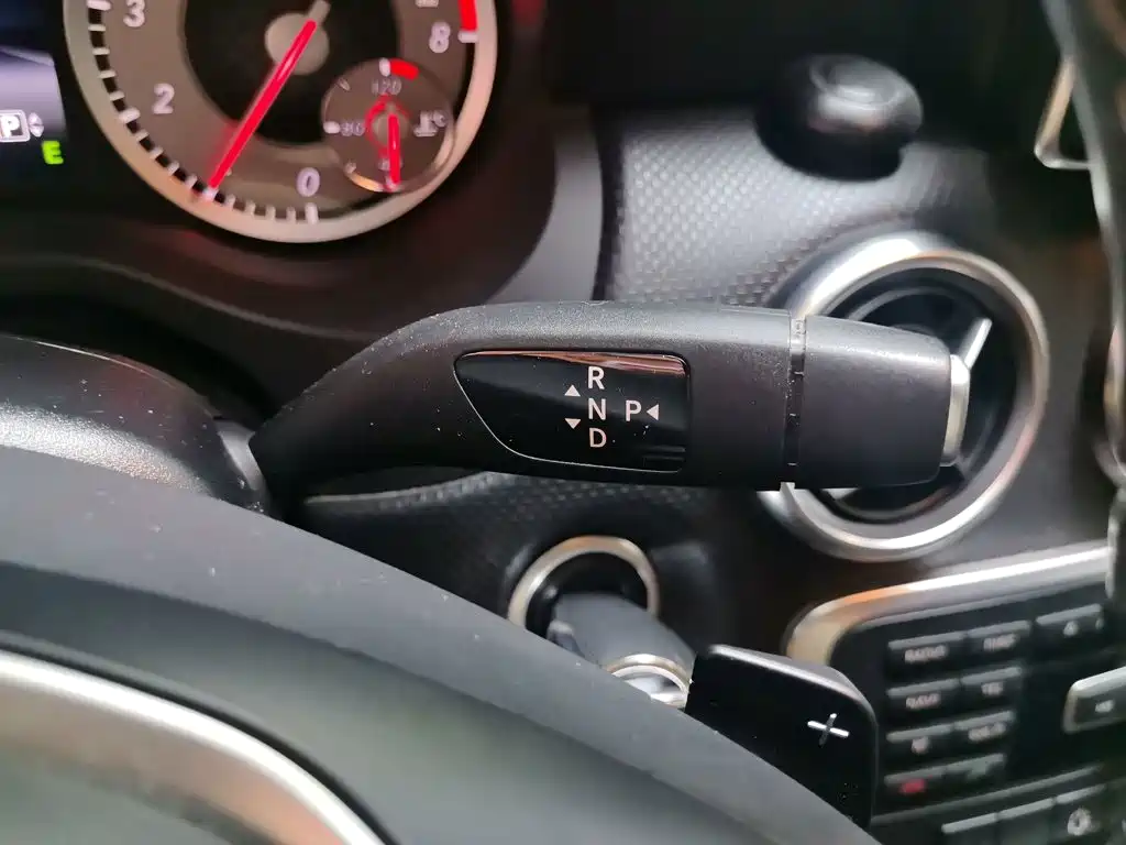 Mercedes-Benz A-Class (Import) — миниатюра 7