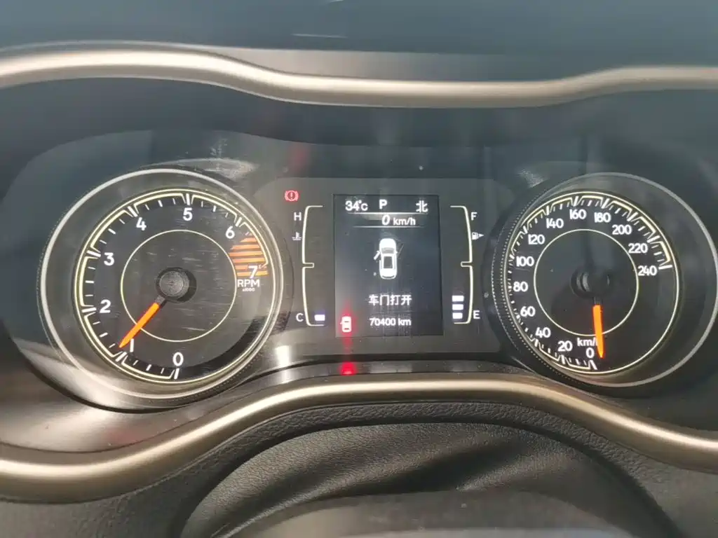 Jeep Cherokee — миниатюра 12