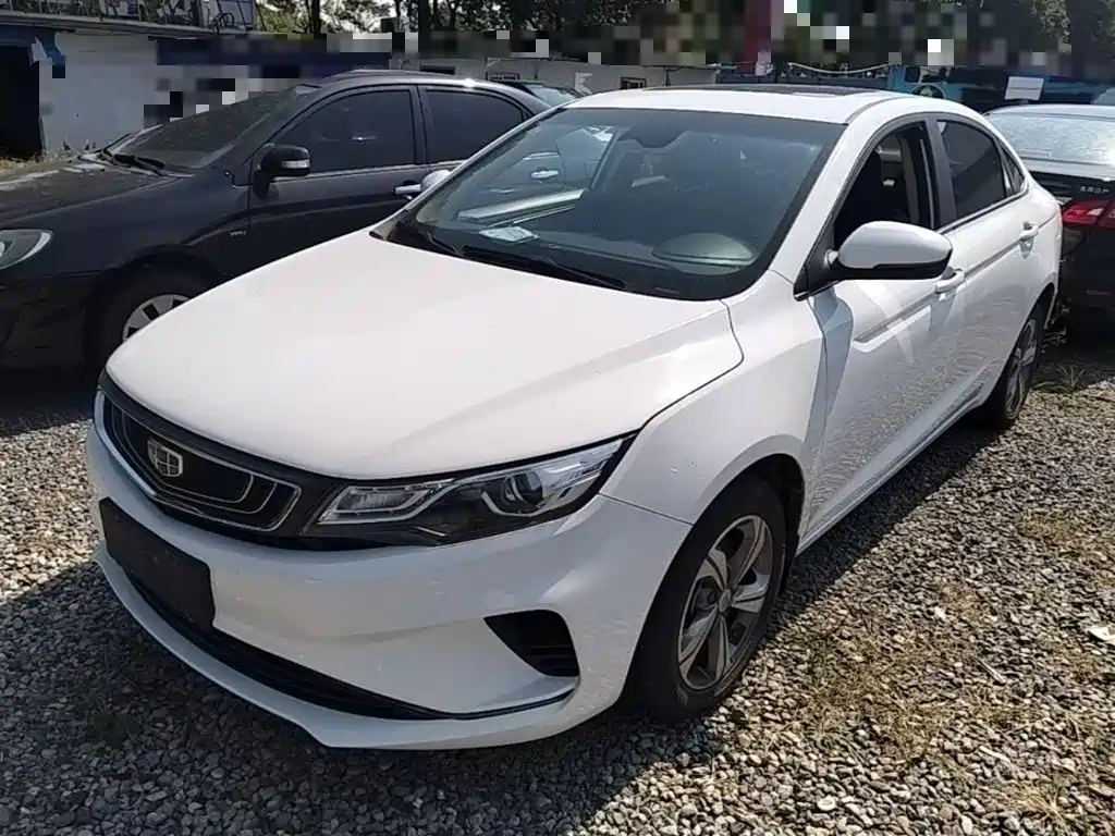 Geely Emgrand GL — миниатюра 2