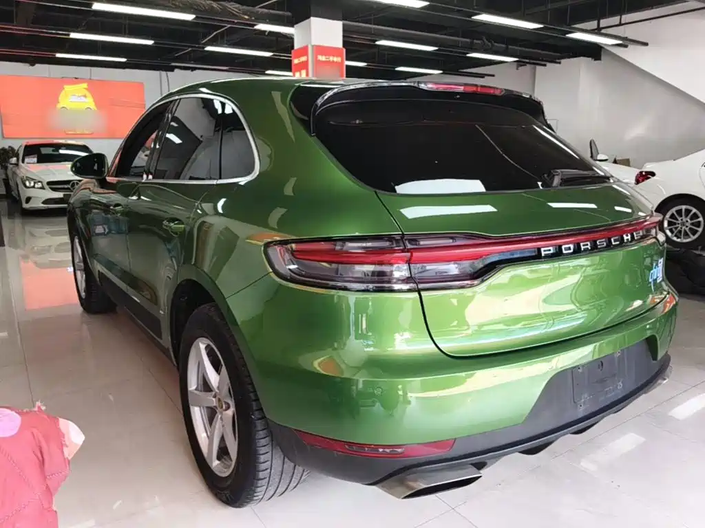 Porsche Macan — миниатюра 5