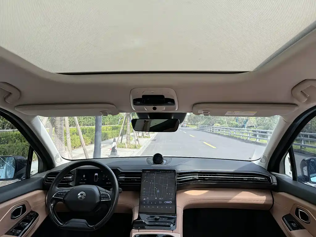 NIO ES8 — миниатюра 16