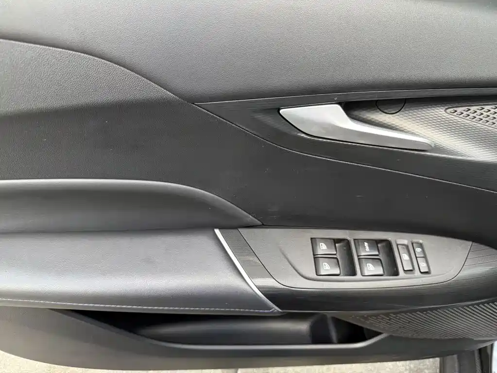 Changan Yida — миниатюра 14