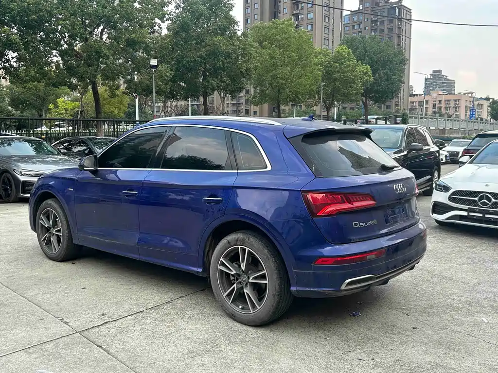 Audi Q5L — миниатюра 7