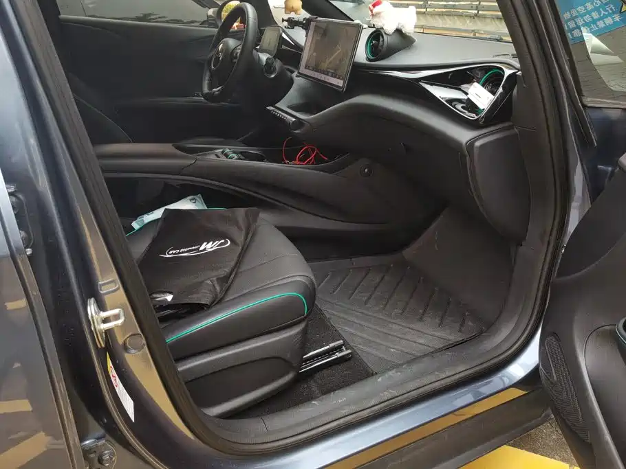 BYD Dolphin — миниатюра 8