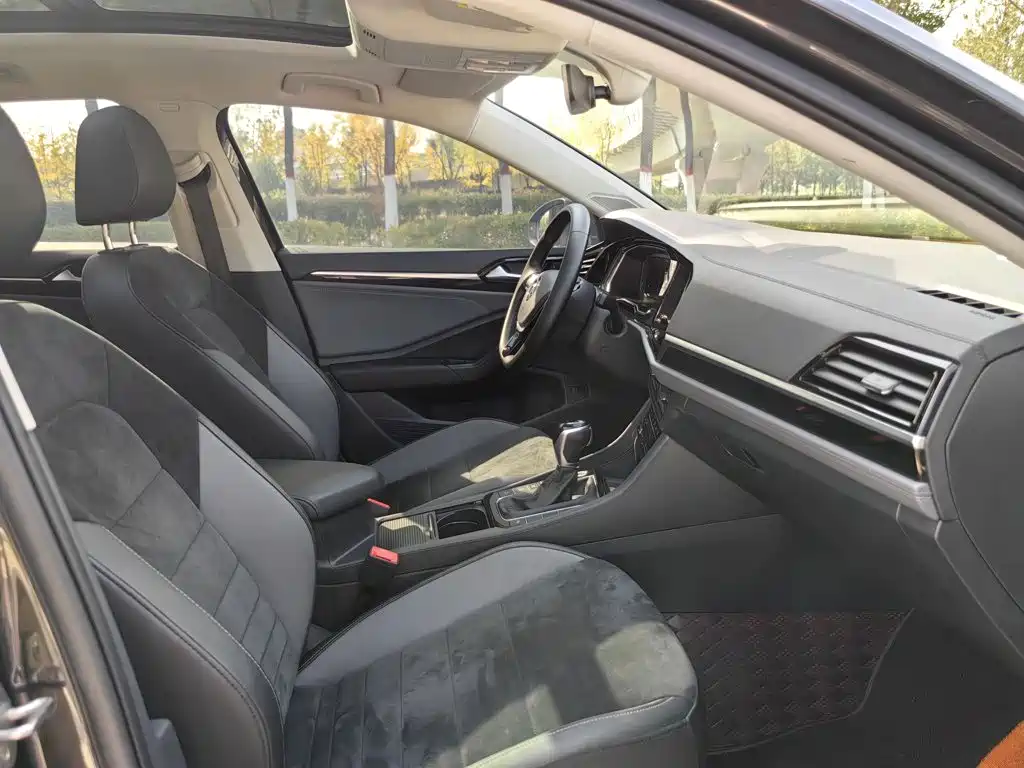 Volkswagen Sagitar — миниатюра 11