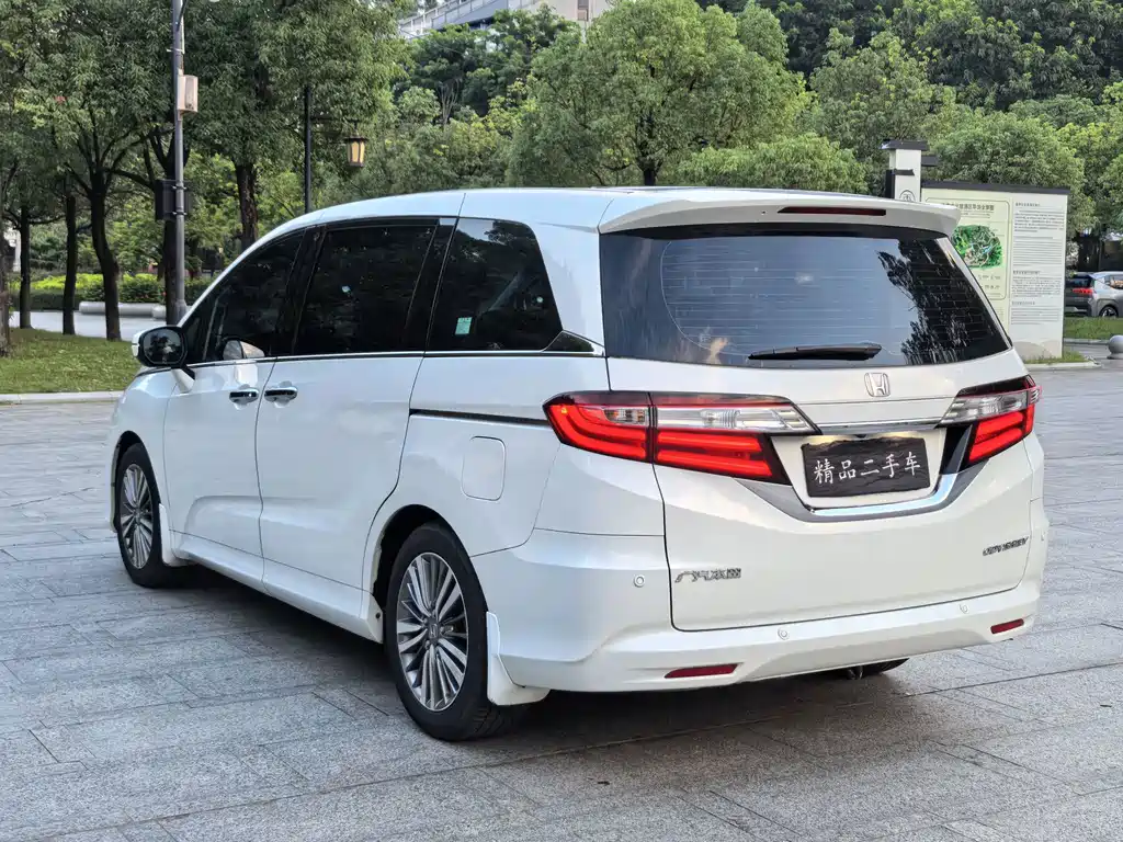 Honda Odyssey — миниатюра 5