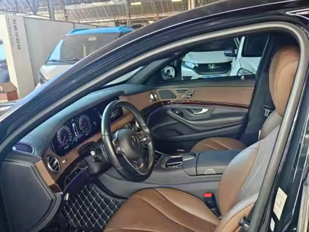 Mercedes-Benz S-Class — миниатюра 5