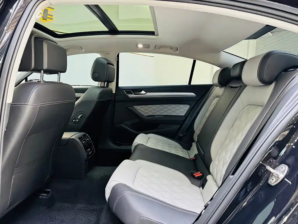 Volkswagen Magotan — миниатюра 9