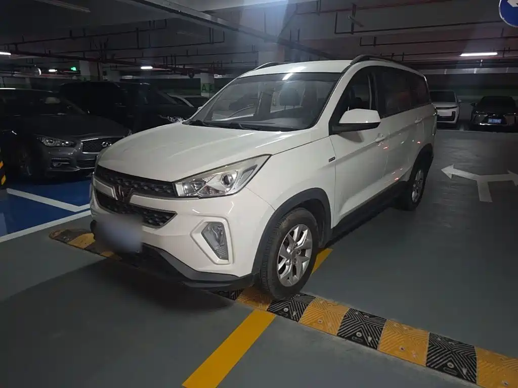 Wuling Hongguang S3 — миниатюра 2