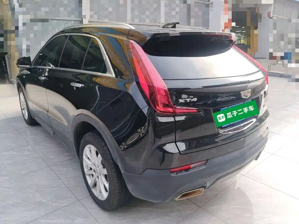 Cadillac XT4 — миниатюра 5