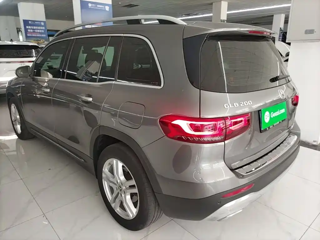 Mercedes-Benz GLB — миниатюра 5