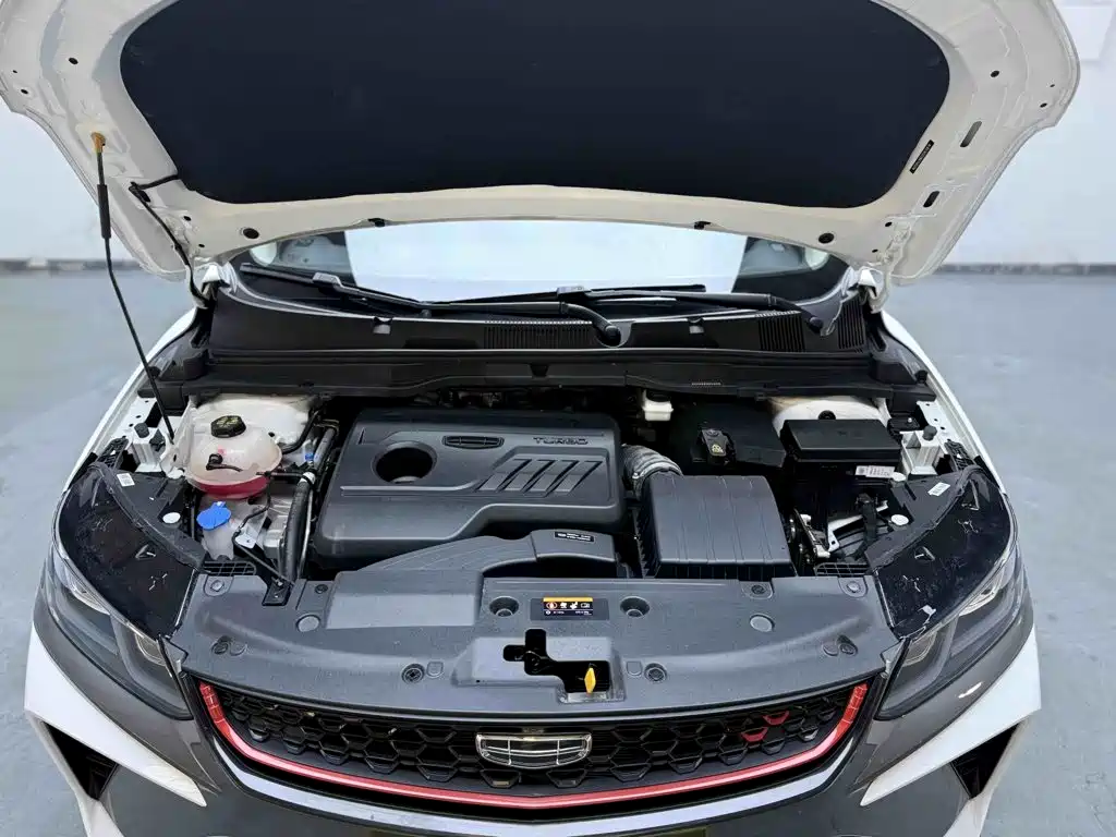 Geely Binyue — миниатюра 20