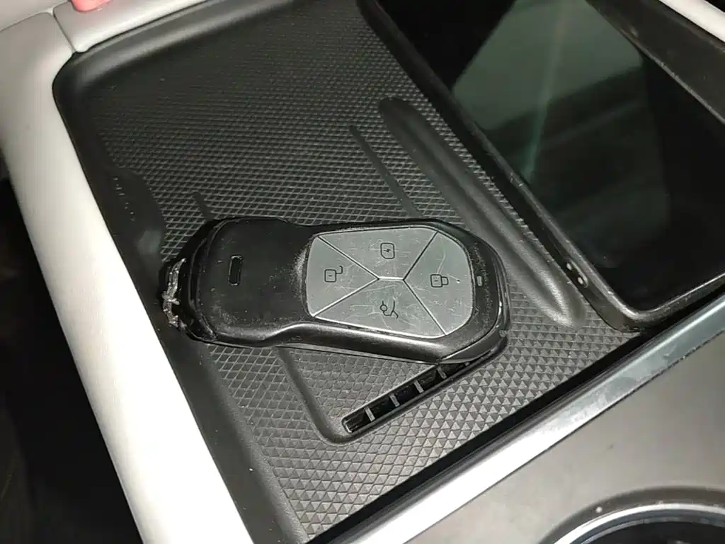 XPeng G6 — миниатюра 9