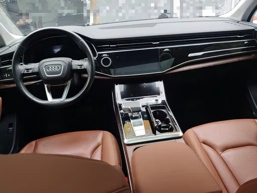 Audi Q7 — миниатюра 10