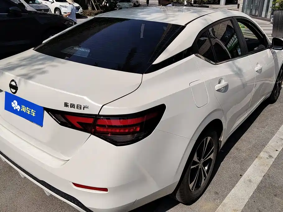 Nissan Sylphy — миниатюра 3