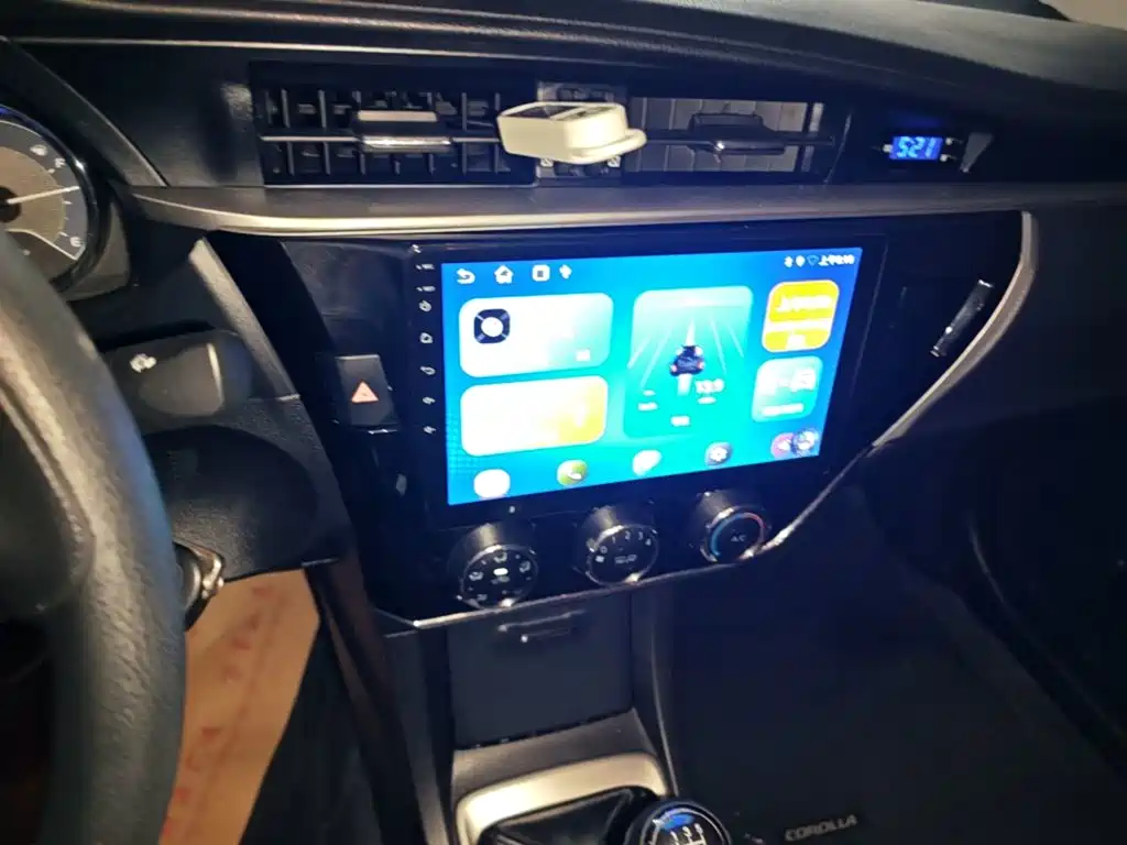 Toyota Corolla — миниатюра 13