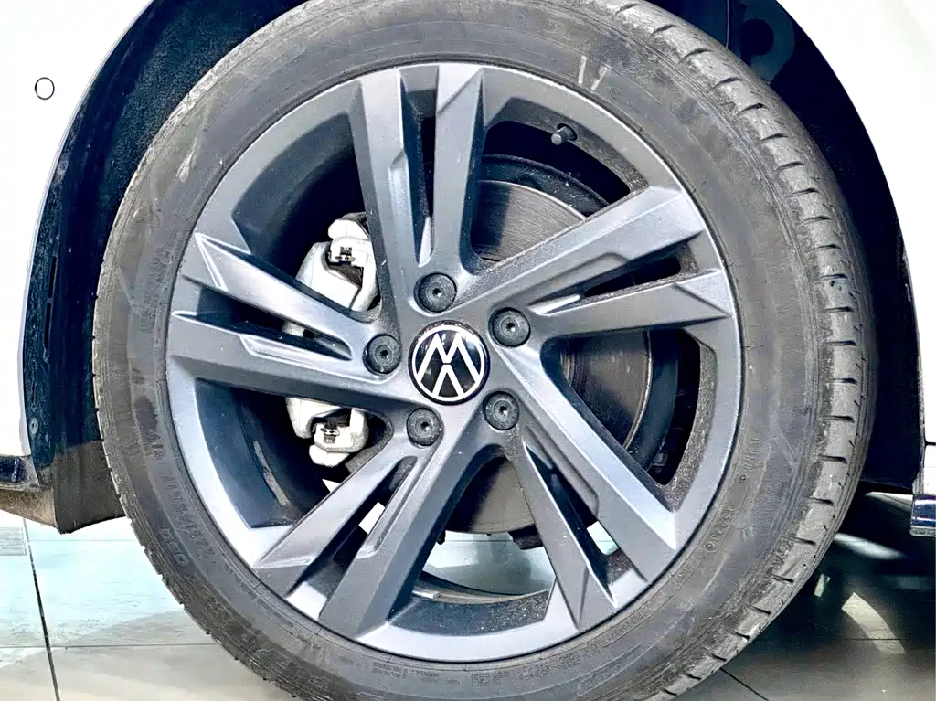 Volkswagen Golf — миниатюра 4