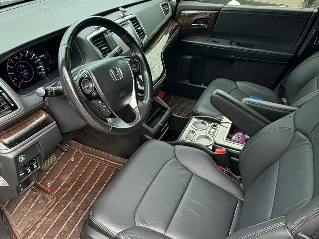 Honda Odyssey — миниатюра 4