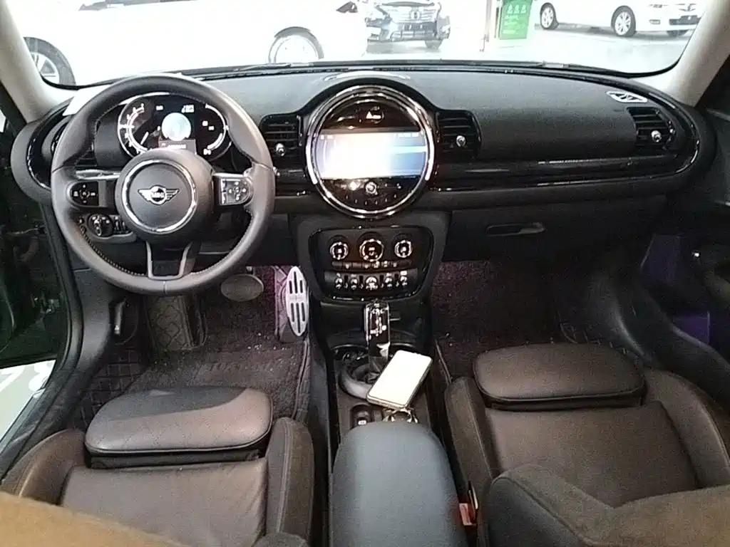 MINI Mini Clubman — миниатюра 10