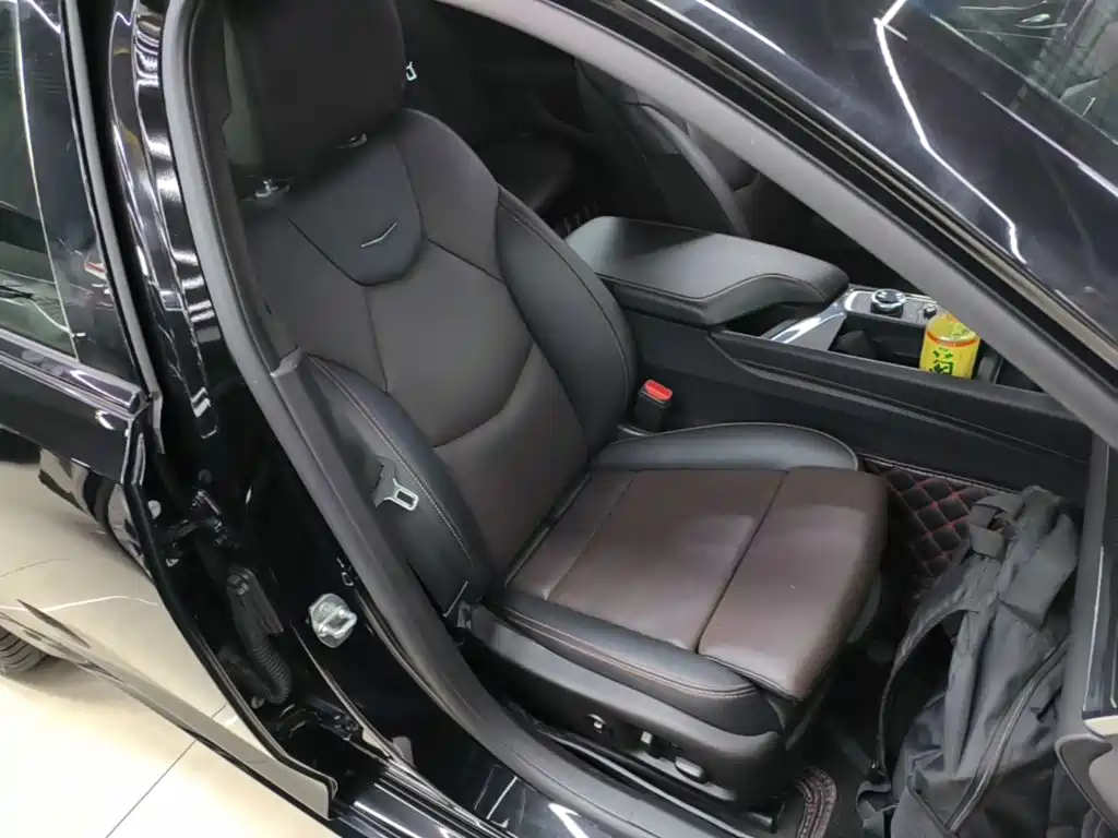 Cadillac CT5 — миниатюра 25
