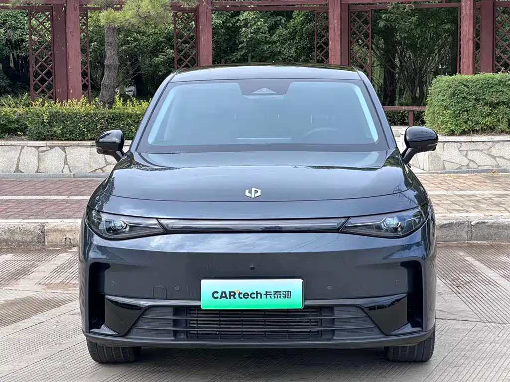 Leapmotor Leapmotor C10 — миниатюра 2