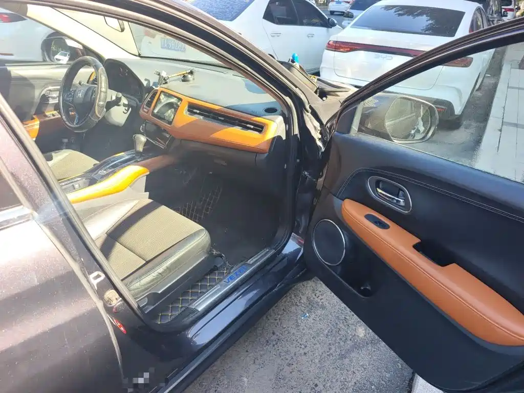 Honda Vezel — миниатюра 19