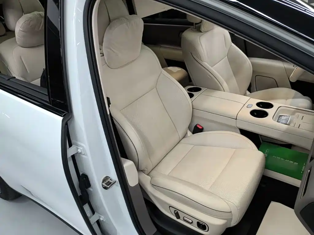 Li Auto Li i8 — миниатюра 25