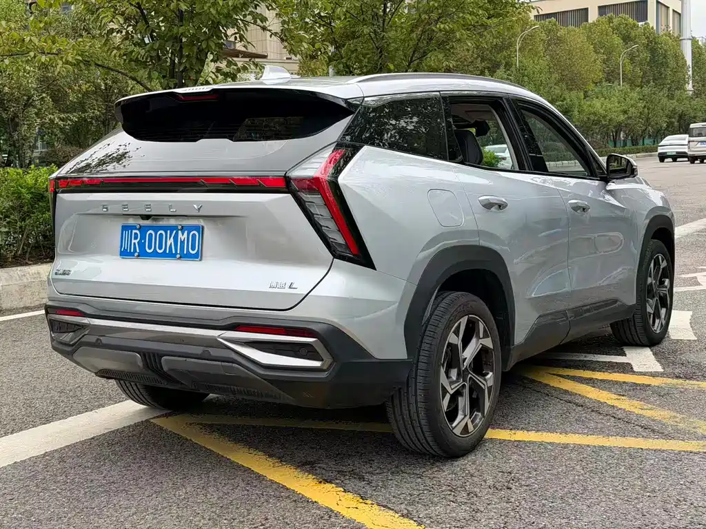 Geely Boyue L — миниатюра 25