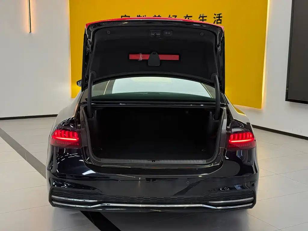 Audi A7L — миниатюра 24