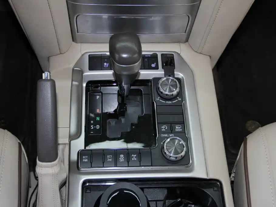 Toyota Land Cruiser — миниатюра 24