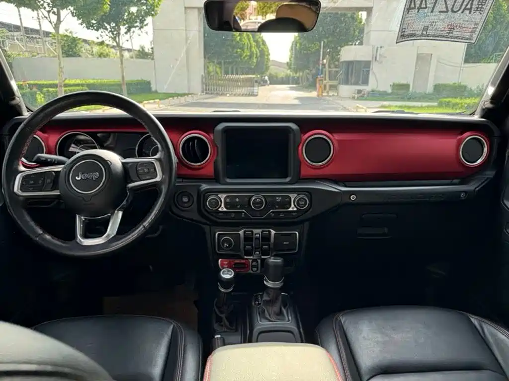 Jeep Wrangler — миниатюра 9