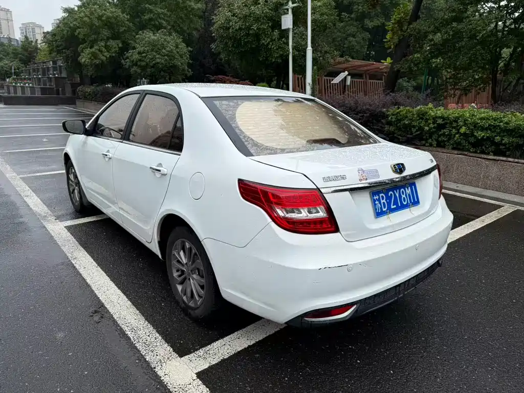 Geely Vision — миниатюра 4