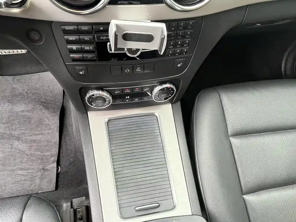 Mercedes-Benz GLK-Class GLK 300 4MATIC Dynamic Sunroof Type, фото 13