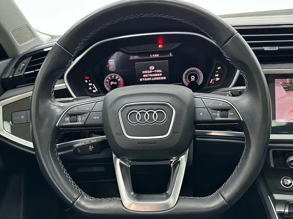Audi Q3 — миниатюра 11