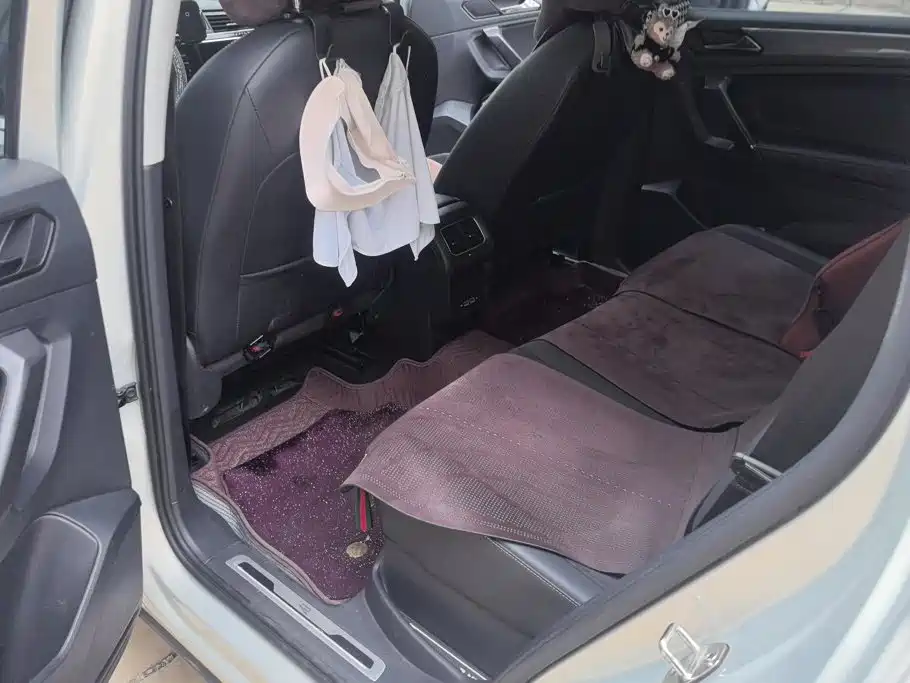 Volkswagen Tiguan L — миниатюра 11