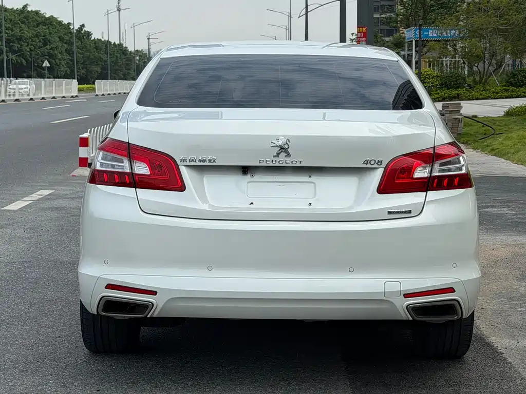 Peugeot 408 — миниатюра 6