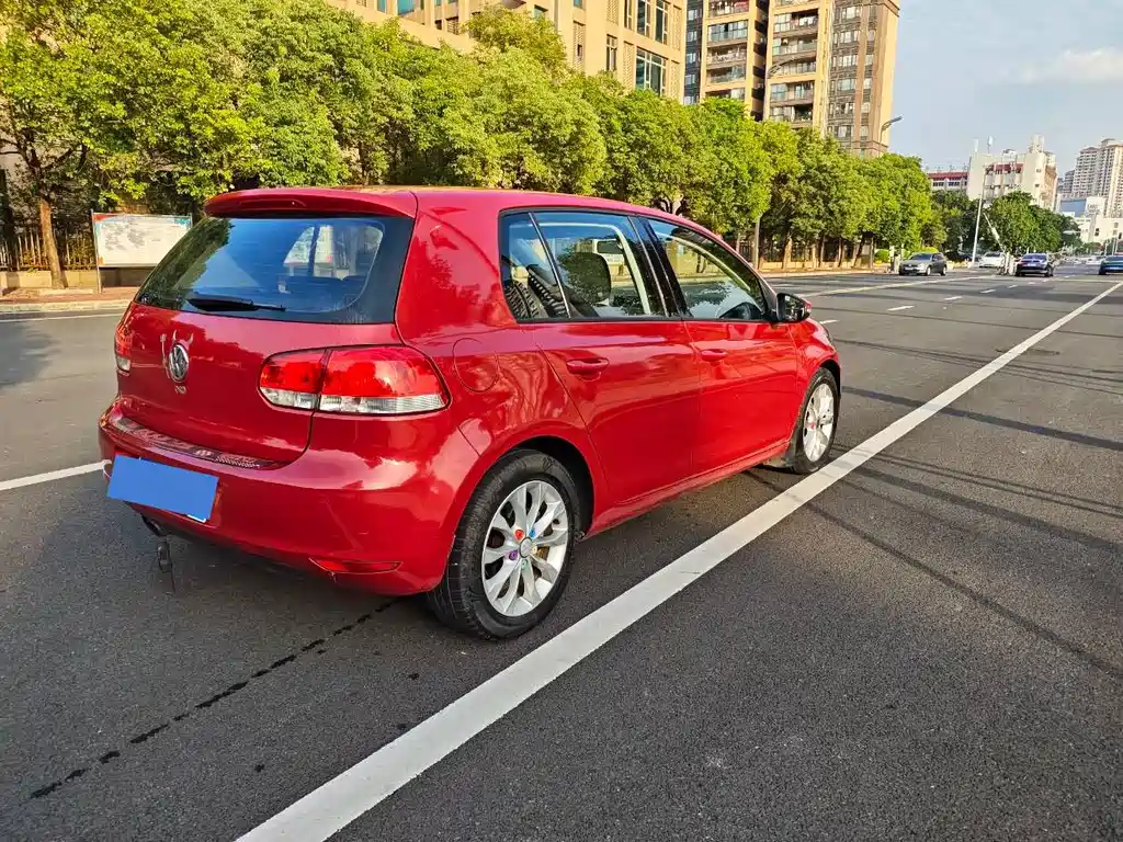 Volkswagen Golf — миниатюра 9