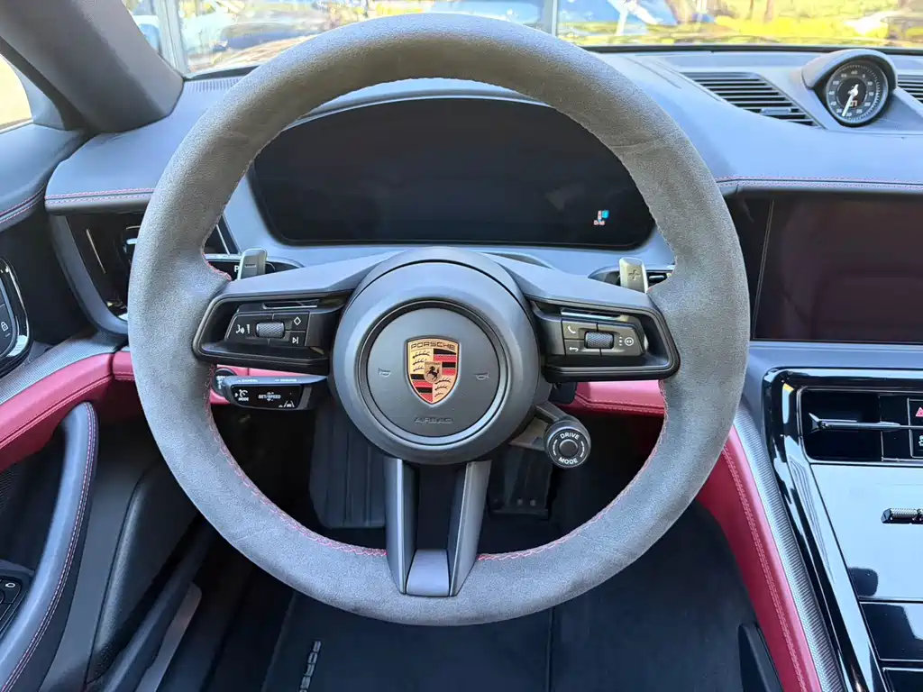 Porsche Panamera — миниатюра 16