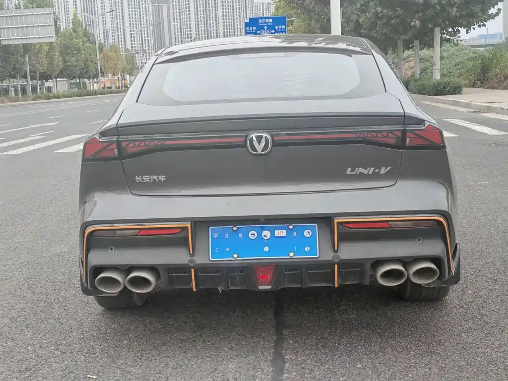 Changan UNI-V — миниатюра 8