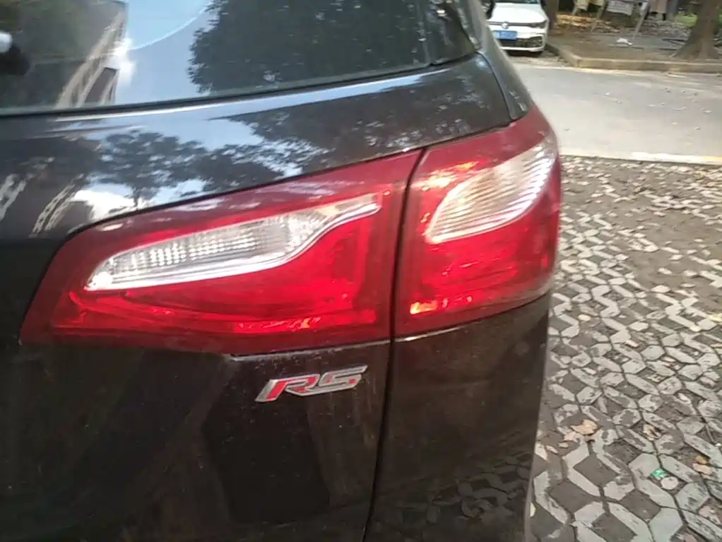 Chevrolet Equinox — миниатюра 8