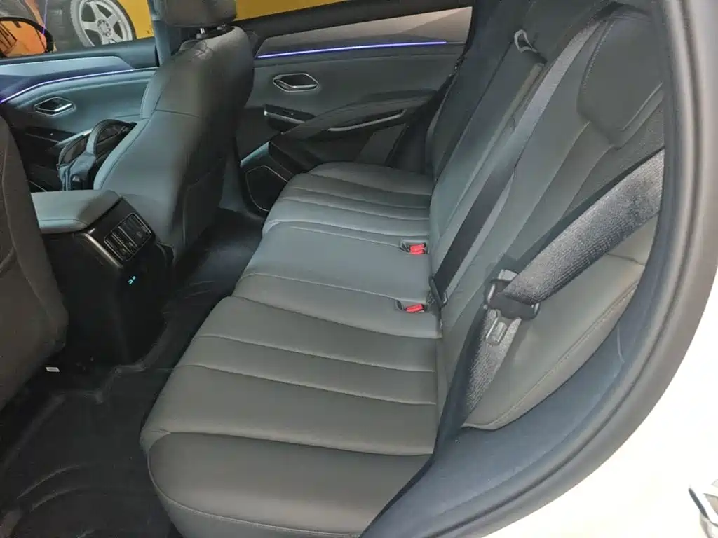BYD L DM-i — миниатюра 17