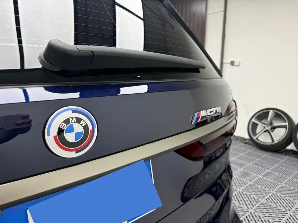BMW X7 — миниатюра 18