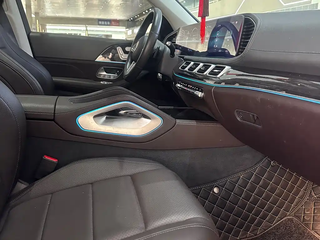 Mercedes-Benz GLE (Import) — миниатюра 5