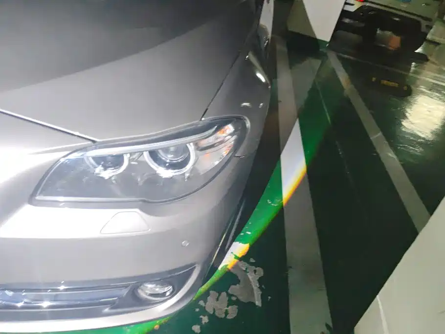 BMW 5 Series — миниатюра 5