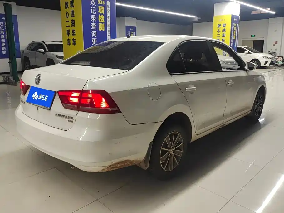 Volkswagen Santana — миниатюра 3