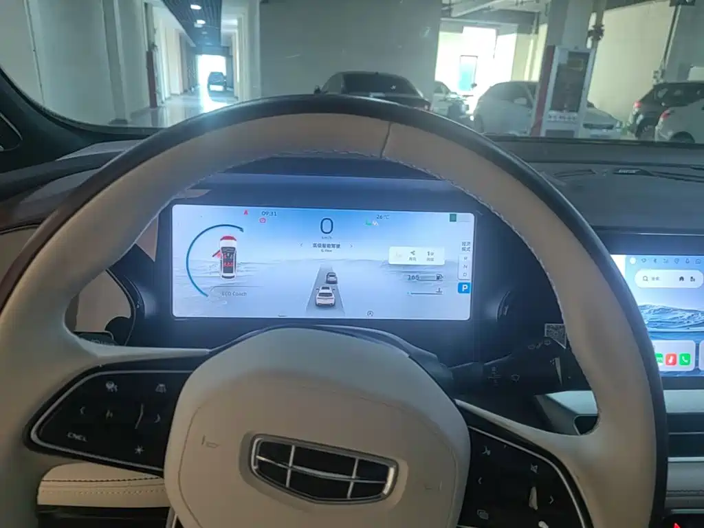 Geely Xingyue L — миниатюра 15