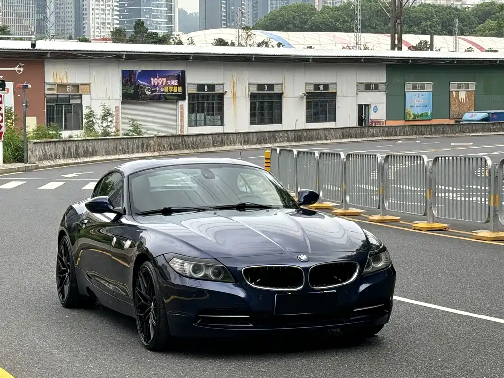 BMW Z4 — миниатюра 27