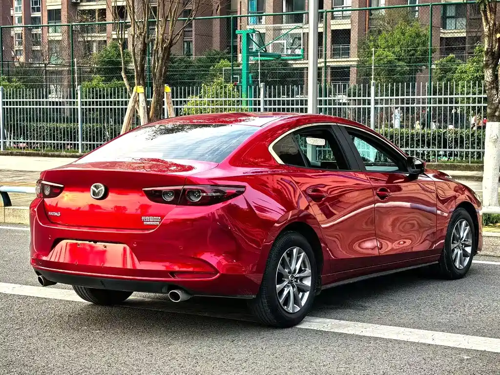 MAZDA 3 ANGKESAILA
