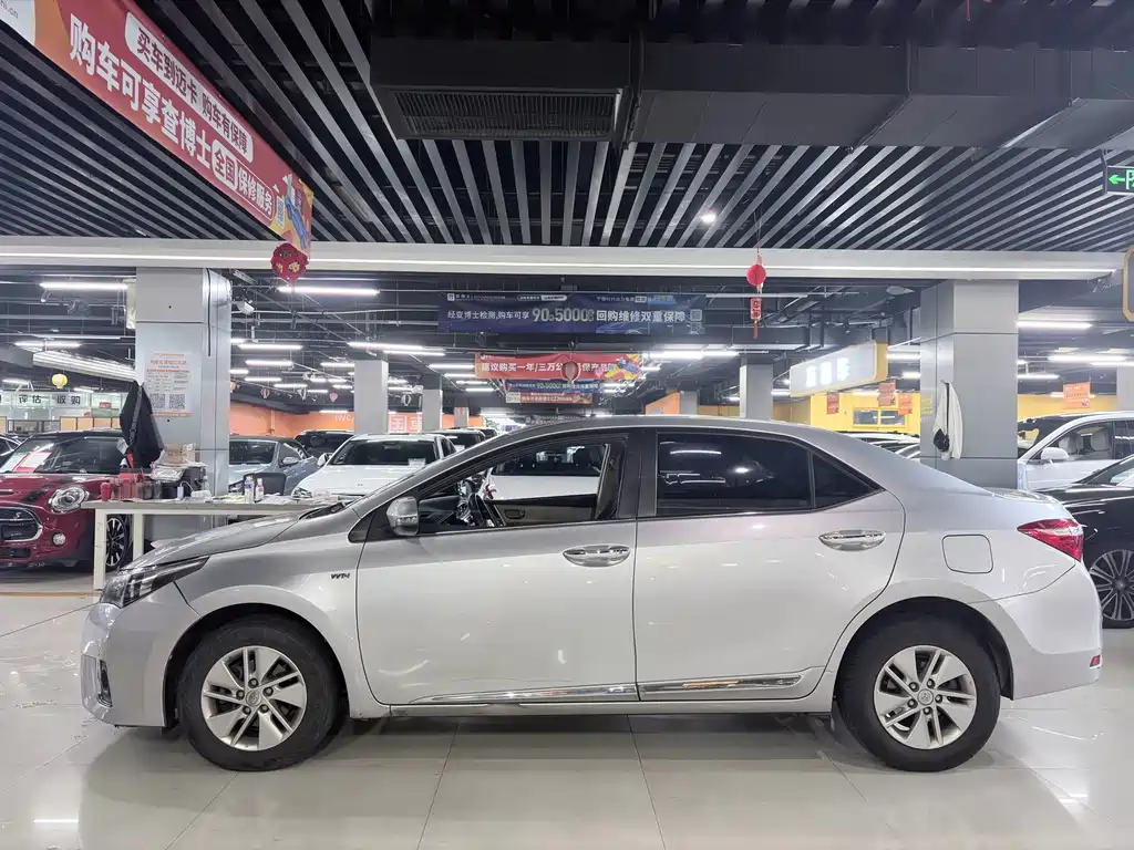 Toyota Corolla — миниатюра 5